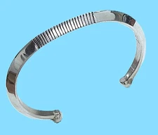 Vintage Julian Nez Navajo Handcrafted Carinated Sterling Silver Cuff Bracelet