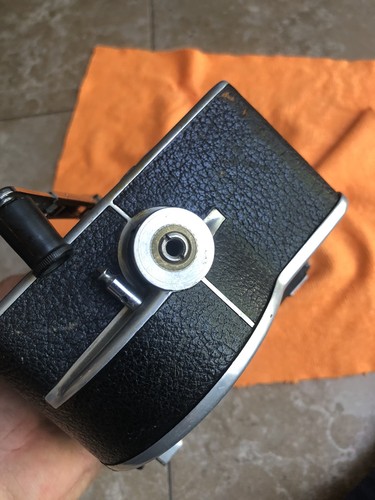 Bolex H16 Non Ref Camera body Bolex H16 With A 25mm Lens - Picture 13 of 16