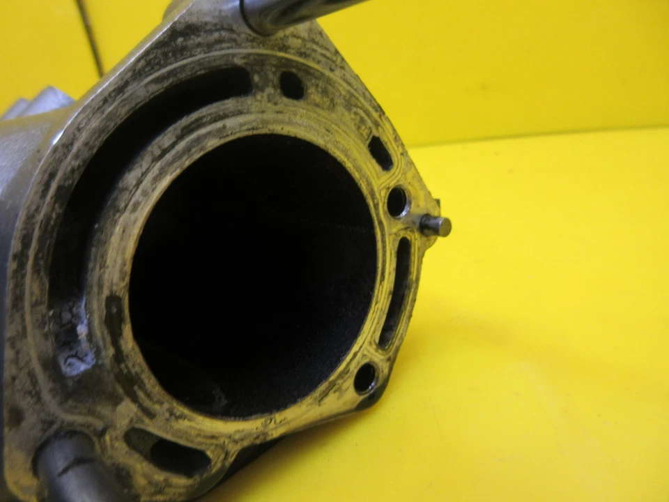 CABEZAL ESCAPE YAMAHA WAVEBLASTER 2 760 WAVERAIDER WAVERUNNER GP760 WAVEVENTURE Foto 4 de 4