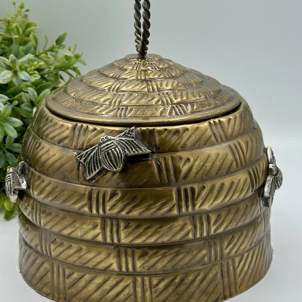 Vintage Brass Bee Skep Honey Pot Jar with Lid & Bees Twisted Handle Unmarked - Image 3 of 4