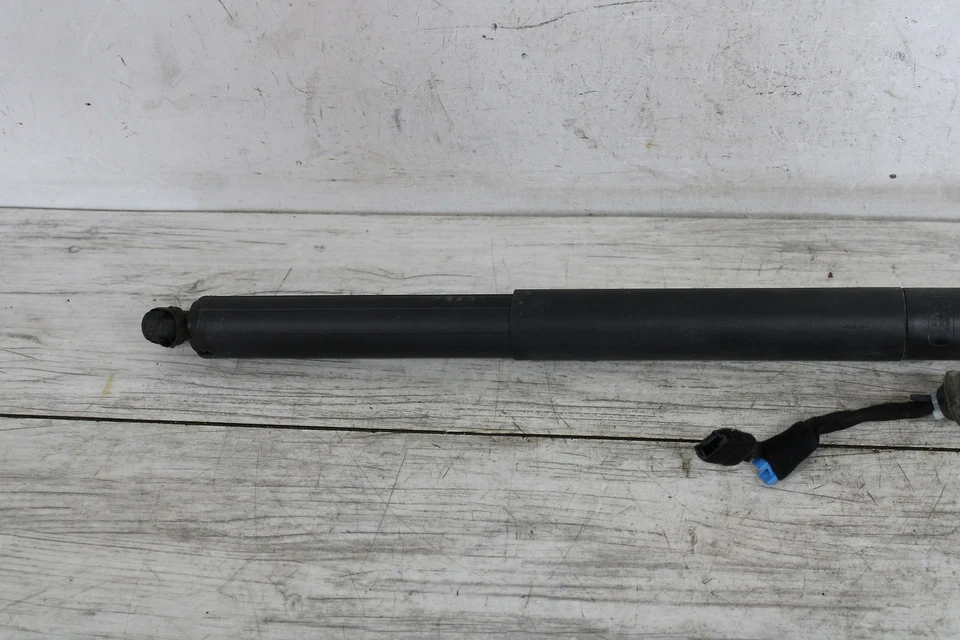 Tailgate Lift Motor MINI COOPER CONTRYMN 17 18 19 20 - Image 3 of 3