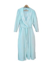 Vintage Robe and Nightgown Lingerie Set Val Mode Light Green Medium Embroidered