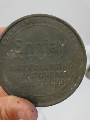 Vintage Esso Enniay Wheel Bearing Lubricant Grease Oil Can 1lb Can Gas Oil