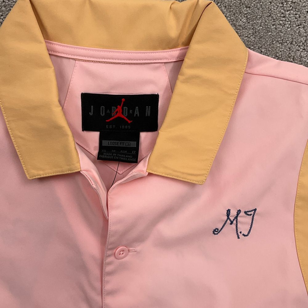 MJ Air Jordan Flight Club 刺繍 半袖シャツ XL Air Jordan Shirt Women XS Pink Jumpman FLIGHT CLUB MJ Stitch
