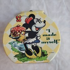 1998 Vintage Minnie Mouse Tin Lunch Box "I Made It Myself "