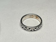 Vintage Sterling Silver 925 Ring with Wave Design Size 5.