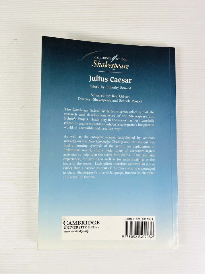 Julius Caesar Shakespear Cambridge School Study Guide Paperback Free Postage - image 2 of 4