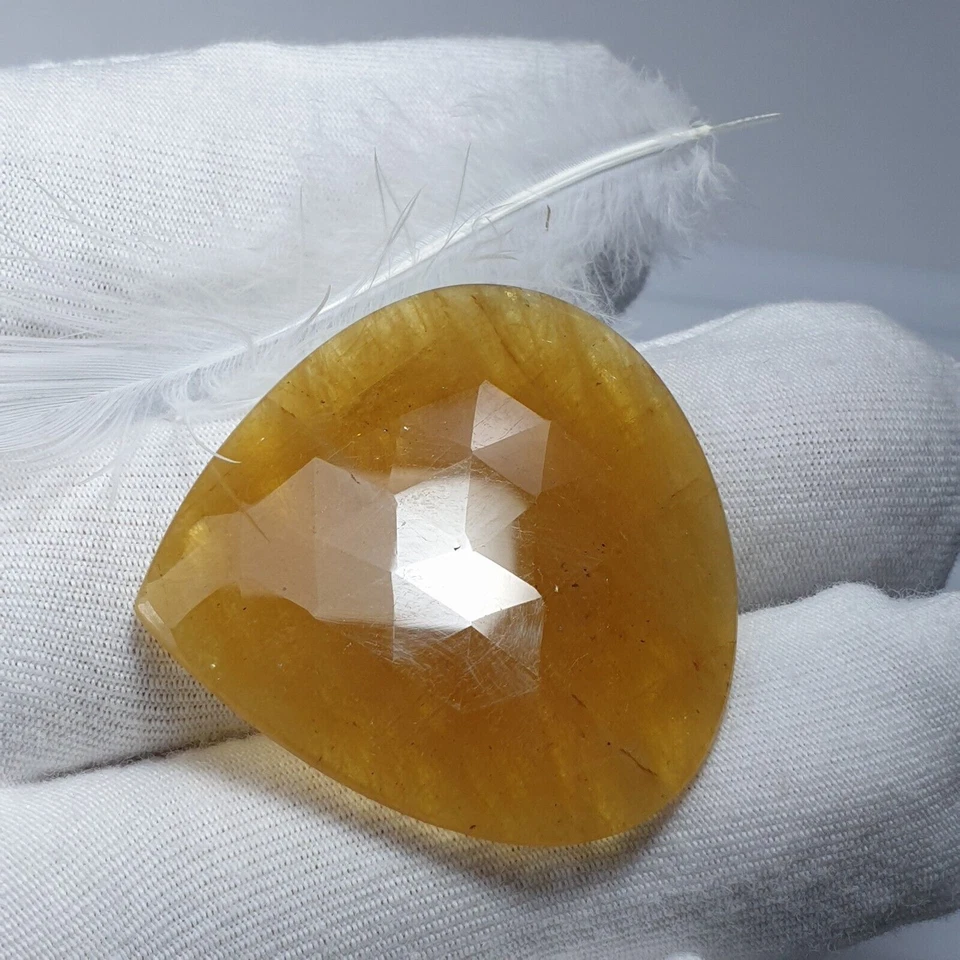 Натуральный берилл желтый набор из двух драгоценных камней в форме сердца огранка ломтик розы пара 2 шт. - Изображение 4 из 4