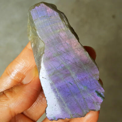 90.9G Natural multicolor Labradorite  Madagascar D123+