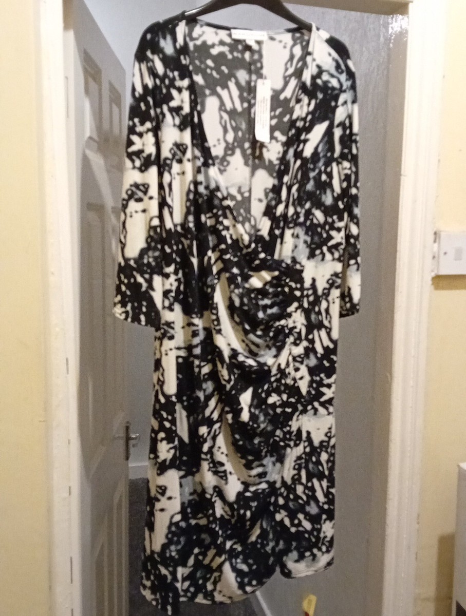 Simply Be Black White Wrap Dress UK Size 26 UK