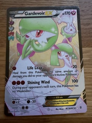 Pokemon Card Gardevoir EX RC30/RC32 Generations FULL ART HOLO RARE - Damaged