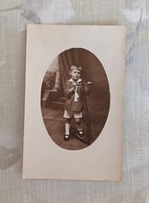Carte Postale Ancienne Photo Petit Garçon avec sa Trotinette Noir et Blanc