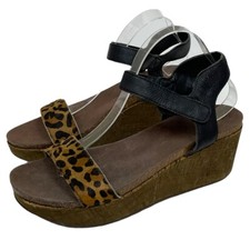 Yellow Box Gabriella Hook Loop Wedge Sandals size 11 Leopard Black Leather