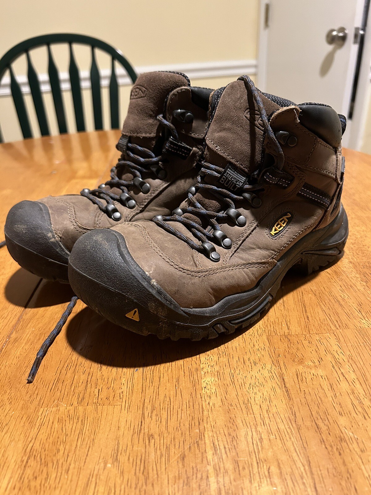 Stivali usati da uomo Keen taglia 7 EE usati vedi foto