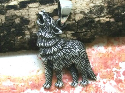 Heulender Wolf 925 Sterling Silber Anhänger Kelten Tiere