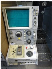 Tektronix 577 Transistor Curve Tracer used Selling AS IS Power test Only….!