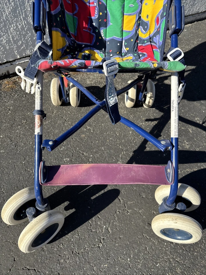 Vintage Foldable Baby Stroller ￼ - Image 2 of 4