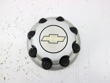 Oem Chevy Silverado 2500 3500 Suburban 8 Lug Silver Center Cap 9597162