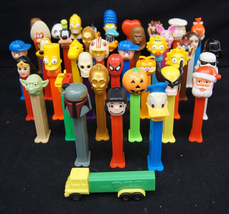 LOT OF 41 PEZ Dispensers Star Wars, Simpsons & More