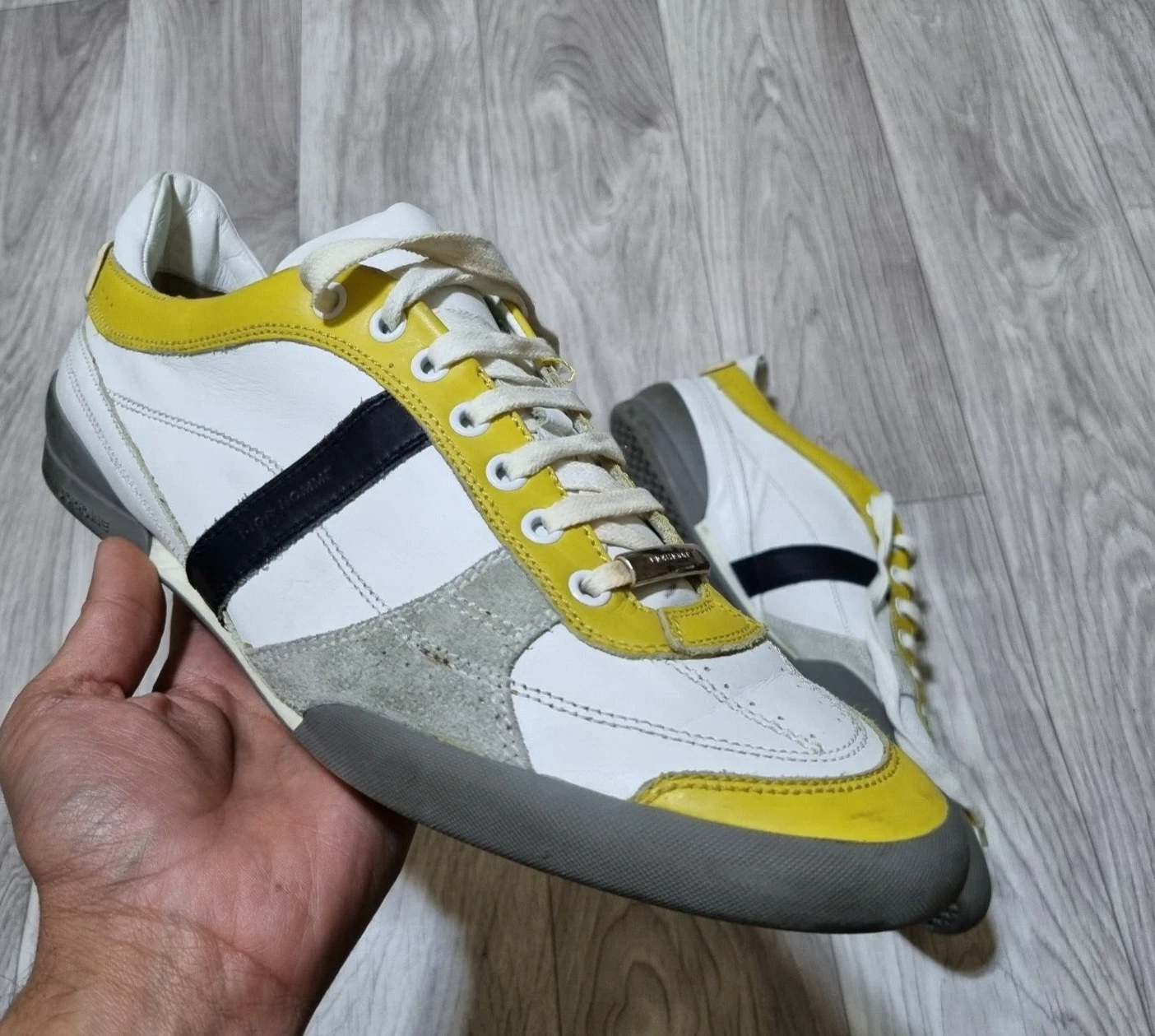 Chaussures homme Christian Dior coupe basse blanc et jaune taille 11,5 chaussures rares américaines