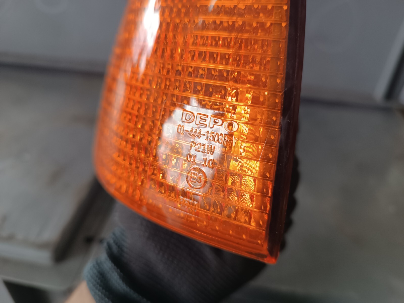 Blinkleuchte Weiß Rechts Für BMW E36 Cabrio Coupe - Rauchgrau Mit Lampenträger