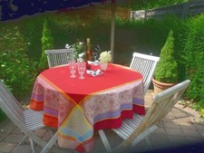 Tischdecke Jacquard Baumwolle 160x160 cm rot aus Frankreich mit Teflonschutz