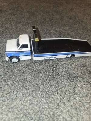 Castline 1968 Themed Chevrolet  Diecast Vechile Blue White Trailer Collectable