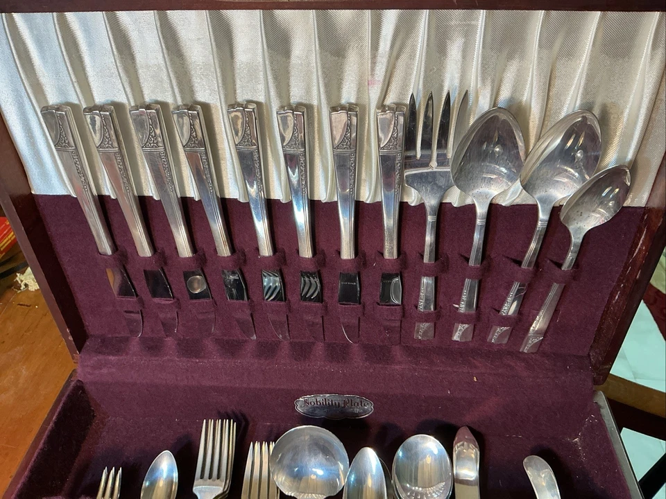 Juego de cubiertos Oneida Nobility Plate CAPRICE Plate 42 piezas Orig. Caja Foto 2 de 4