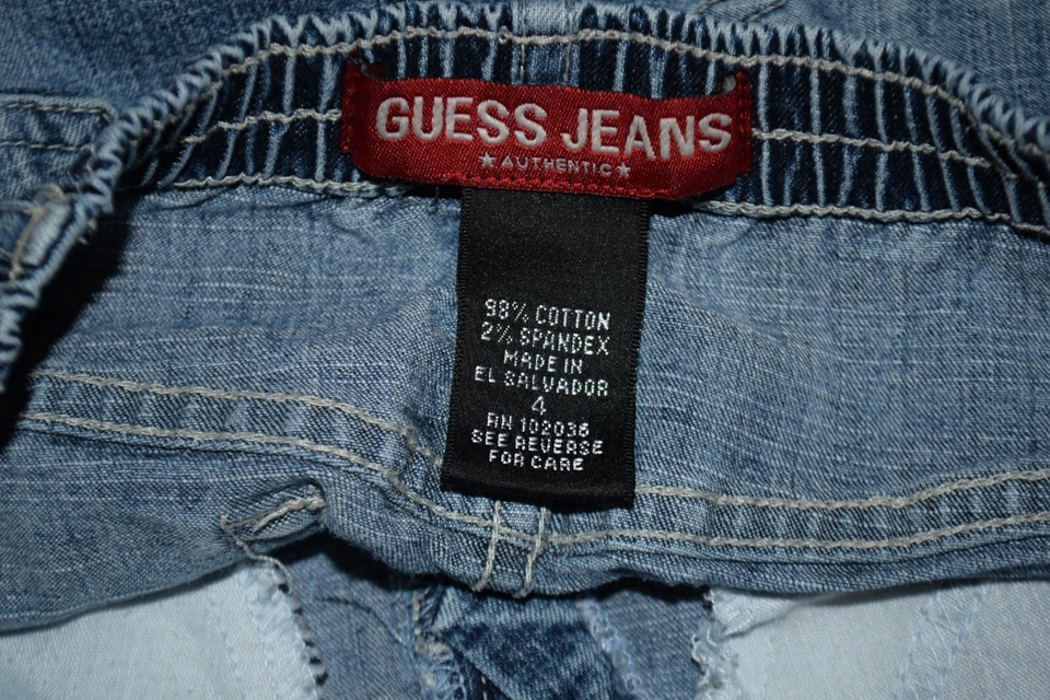 Falda vaquera azul con volantes Guess Jeans para niña talla 4 Foto 4 de 4
