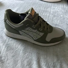 Size 9 - ASICS Lyte Classic Lichen Green Clay Grey