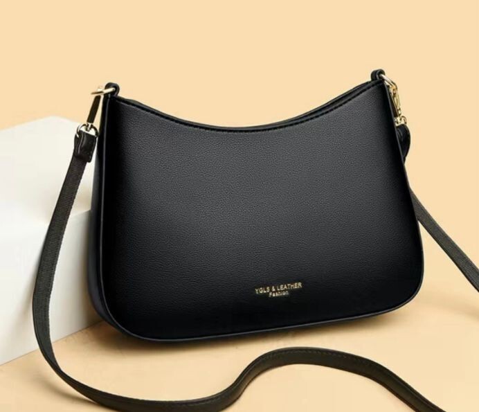YGLS & LEATHER ネイビー ハンドバッグ YGLS & LEATHER ネイビー ハンドバッグ