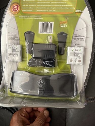 Cobra PR250-2 WX VP MicroTalk GMRS/FRS Two Way Radios With Desktop Charger NEW - Picture 3 of 3