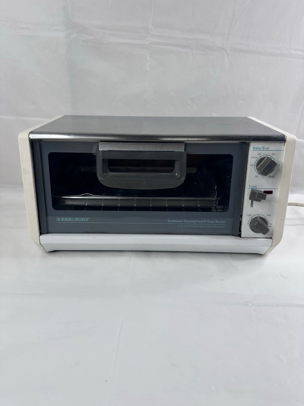 Black & Decker Spacemaker Toast-R-Oven TRO570-TY1 Toaster Oven Tested
Opens in a new window or tab