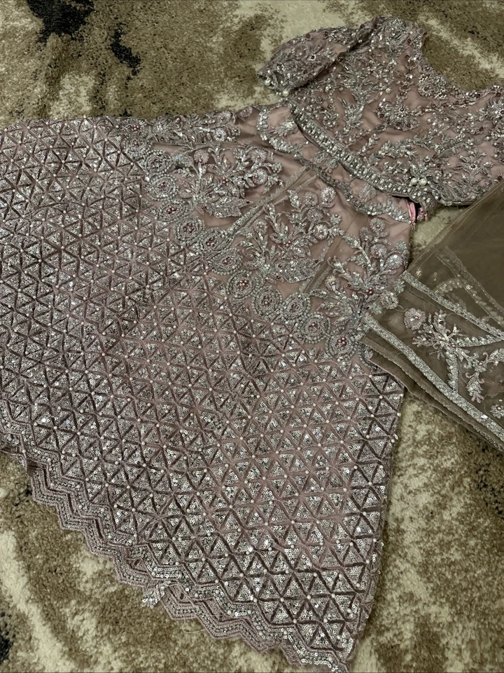 Small Kids Lehenga Choli Wedding Baby Girls Lehenga Top Designer  2/3 years old  - Image 2 of 4