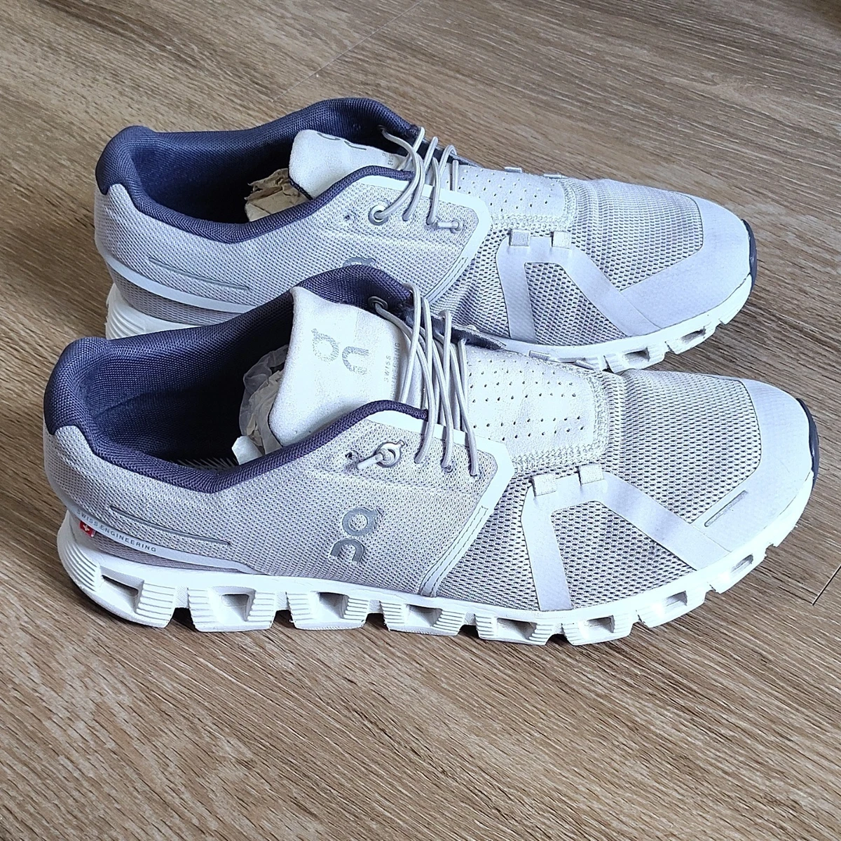onクラウド5 グレー　サイズ41　59.98841 中古美品　防水防風 On Cloud 5 Gray for sale | eBay