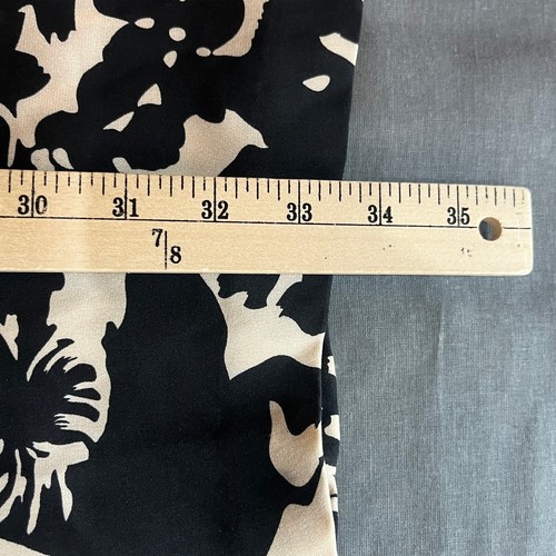 Diane von Furstenberg Dress Womens Size 6 Black White Floral Silk Blend Career - Picture 7 of 8