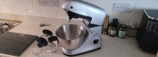Giles and posner professional cake mixer maker bargain and 3 attachments
