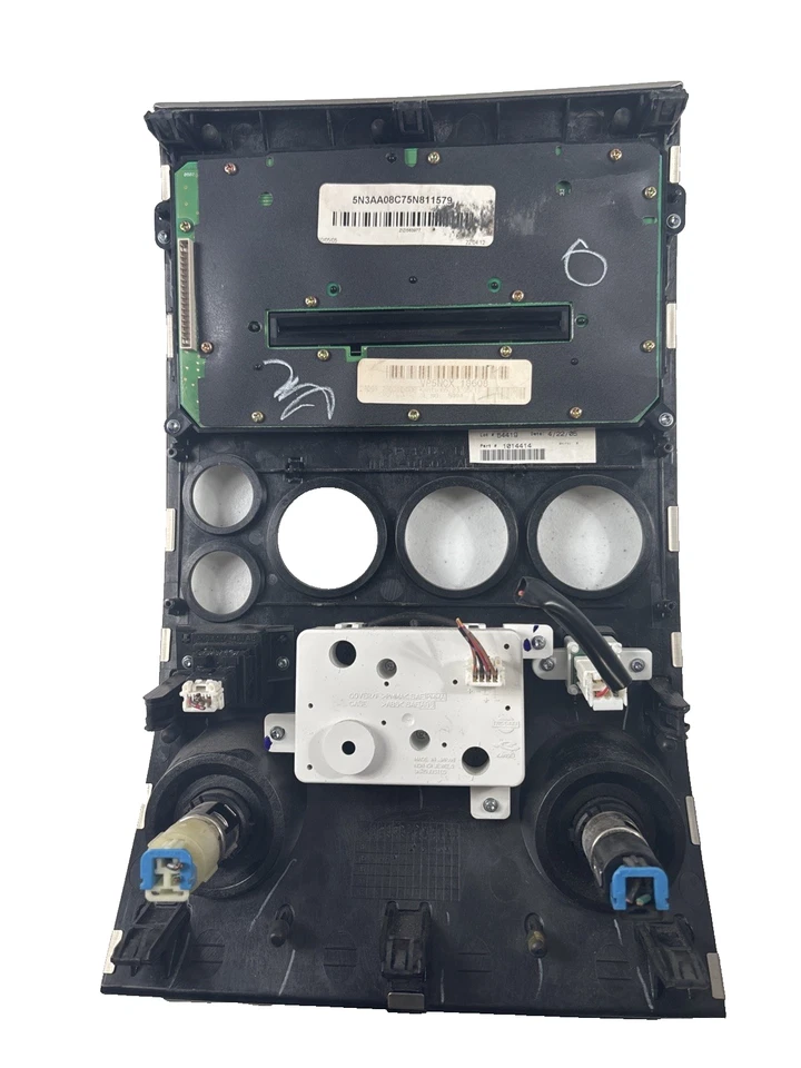 ✅ Radio reloj bisel Infiniti QX56 2004-2005 OEM Foto 4 de 4