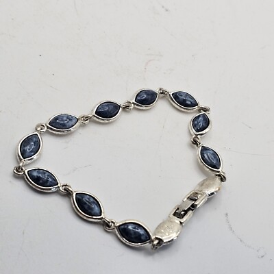 アクセサリー Betty bracelet XOXO Betty Boop Black Leather Bracelet Featuring A Heart