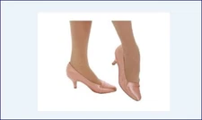 Capezio BR104 Ballroom Dance Shoe, Size 6M, Camel Satin