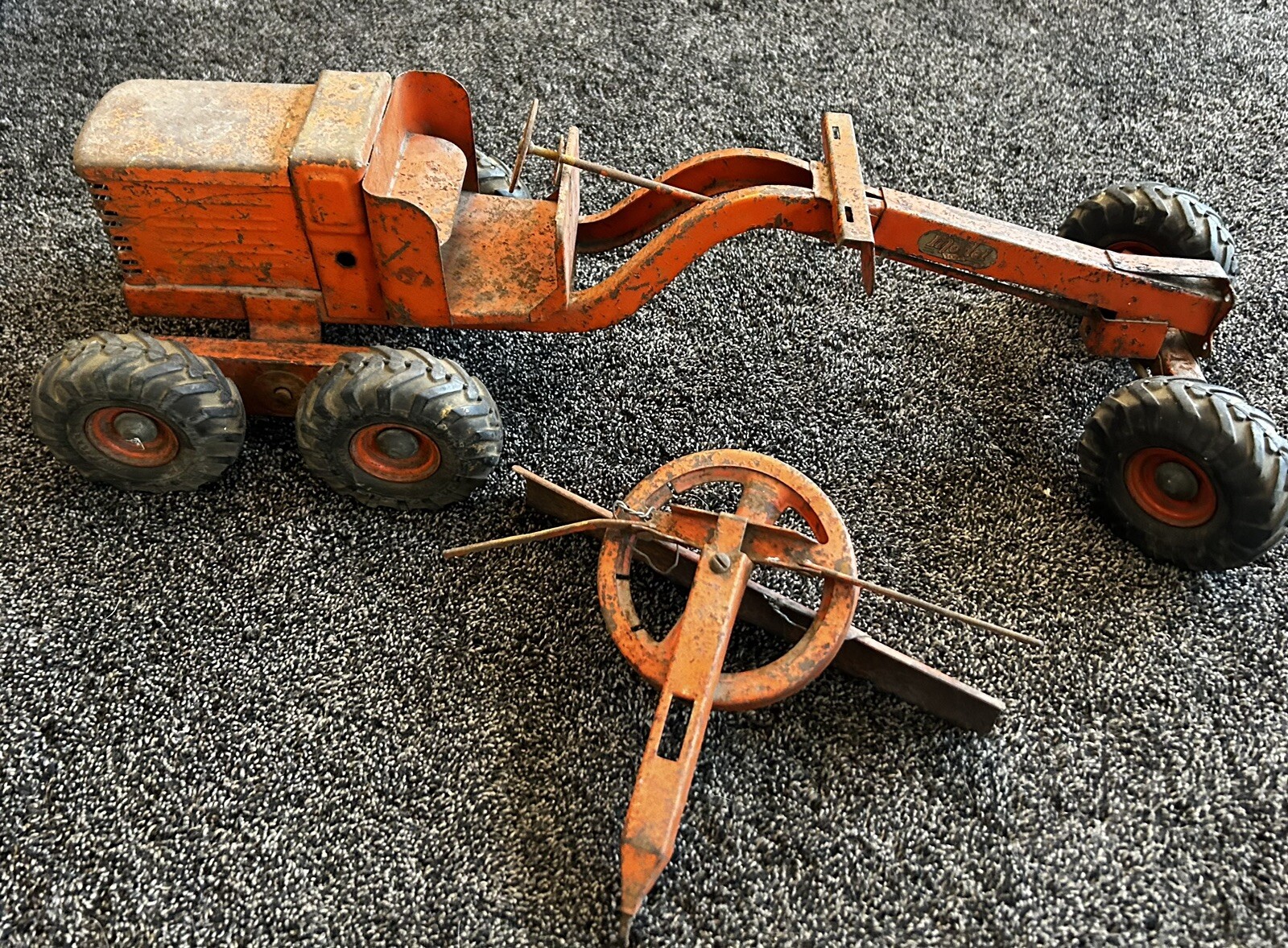 Picture 6 of 10