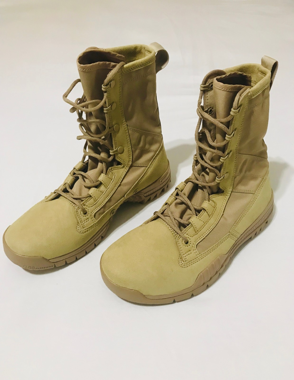 Nike Nike Nike SFB Field 8 Mens Tactical Boots Sz 7.5 British Khaki Brown 631371- 220 814f21 Nike Nike Nike SFB Field 8 Mens Tactical Boots Sz 7.5 British Khaki Brown 631371- 220 814f21