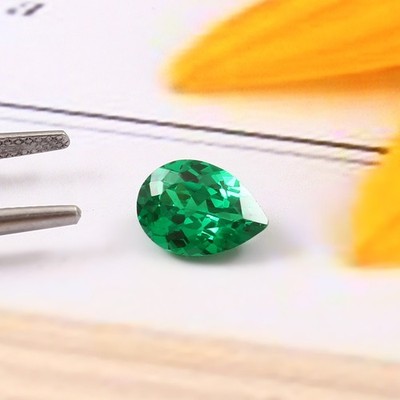 AAA Makellos Grün Kolumbianischer emerald Tropfenschliff Loose gemstone 11x8 MM