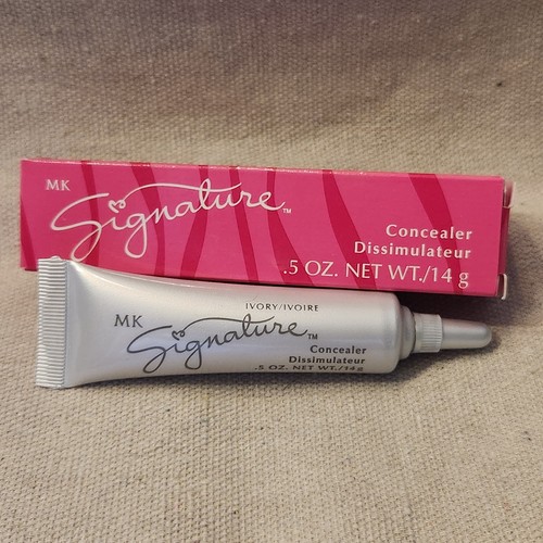 Mary Kay Signature Makeup Concealer 0748 Bronze .5 oz New in Box
