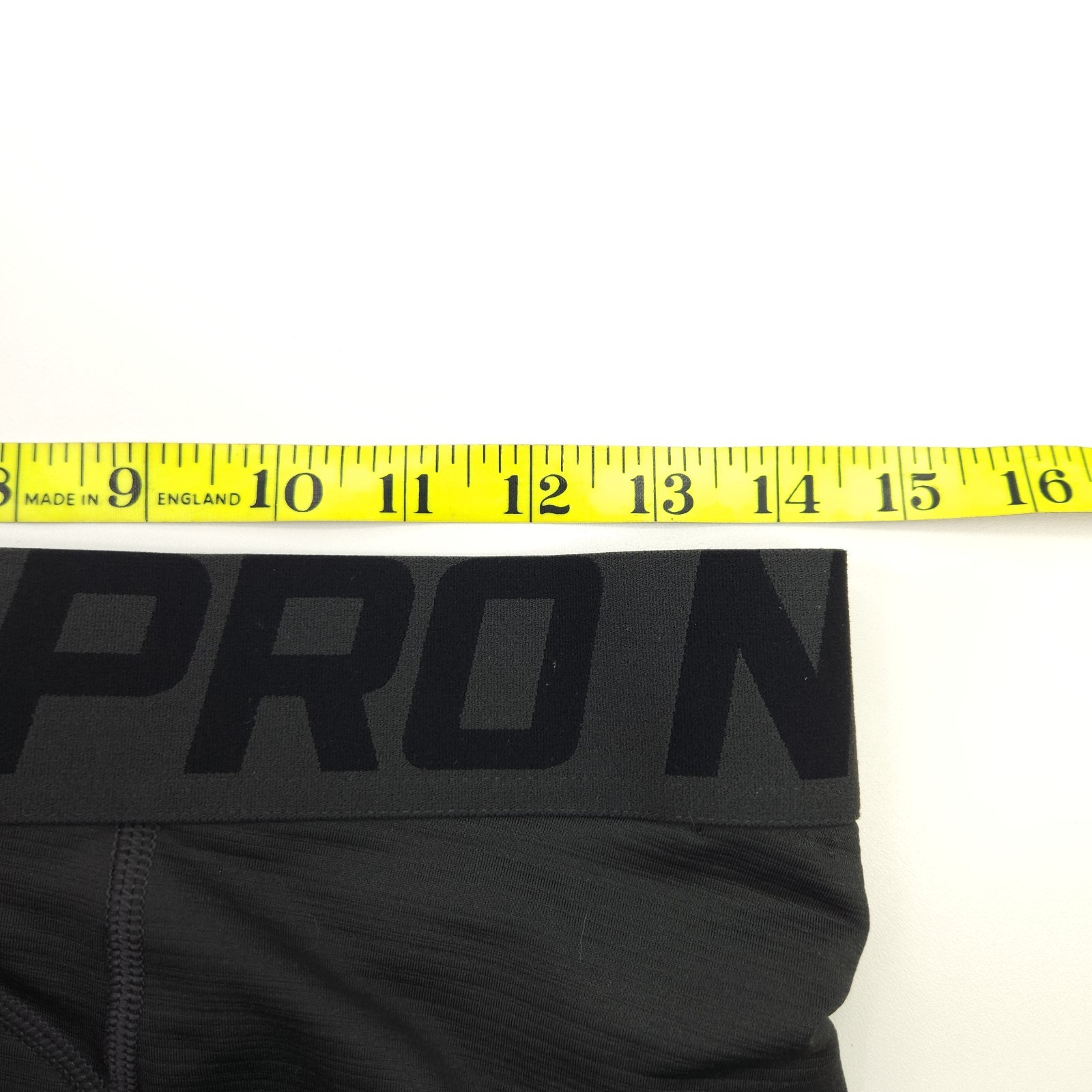 Nike Pro Hyperwarm Compression Baselayer Training… - image 9