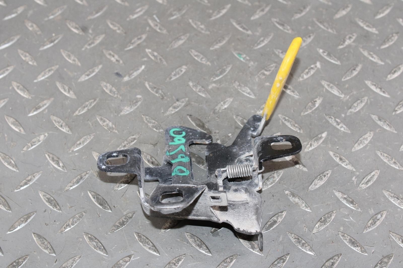Maserati Ghibli 2014-2020 Front Hood latch
