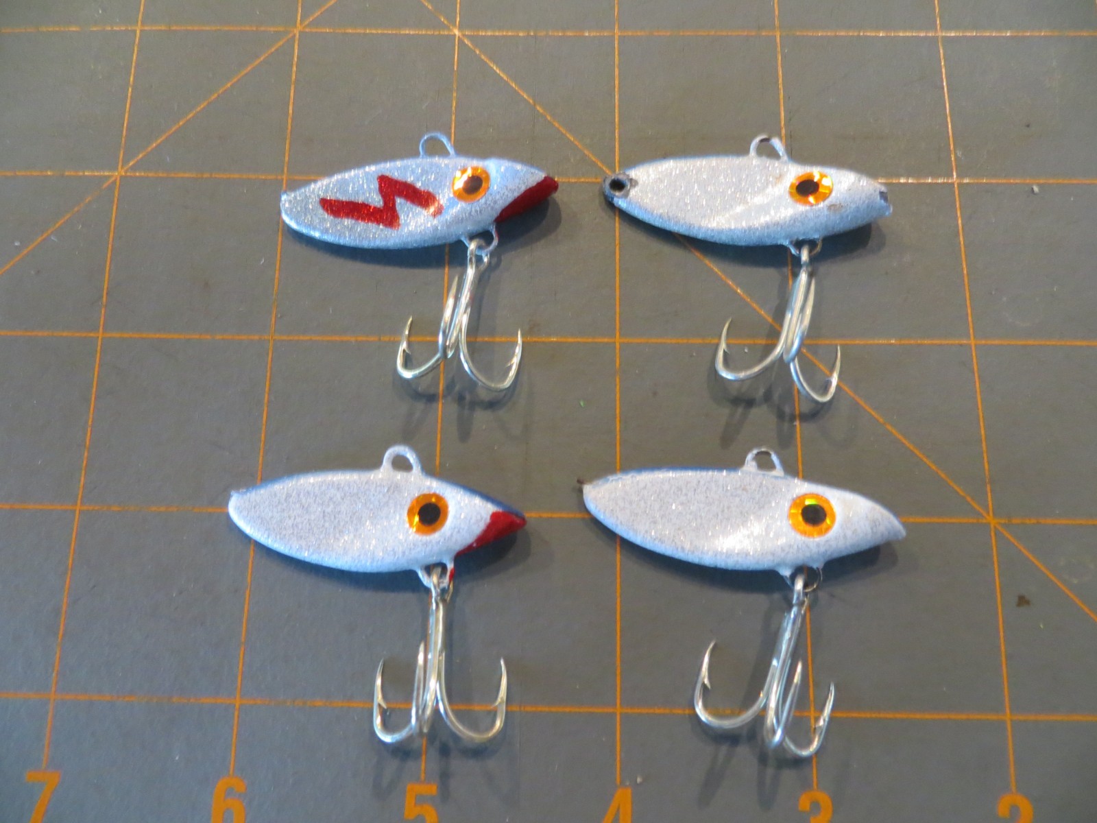 4 Vintage Tom Mann Schoolin' George - 1/2 ounce