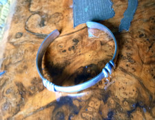 bracelet jonc ouvert en argent massif 925     poids 25 gr