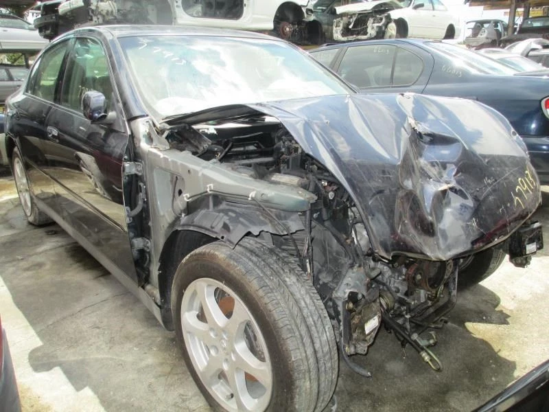 Actuador de cerradura de puerta pasajero trasero derecho 2003-2006 Infiniti G35 Foto 4 de 4