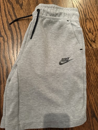 Boys Gym Shorts Lot of 9, Nike, Under Armor, Adidas, Champion, Etc. - Picture 10 of 19